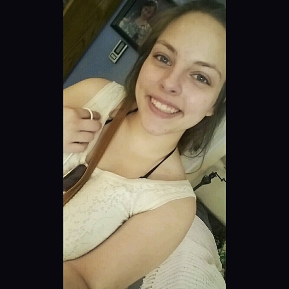 Meet your Posher, Misty - Picture 1 of 1